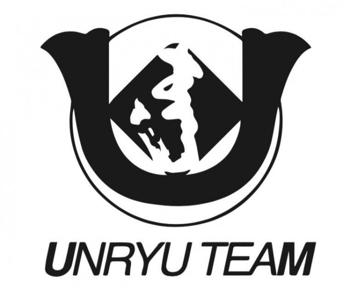 Logotipo Unryu Team